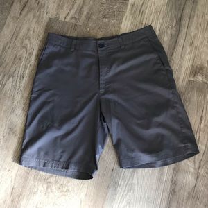 PGA Tour • Golf shorts